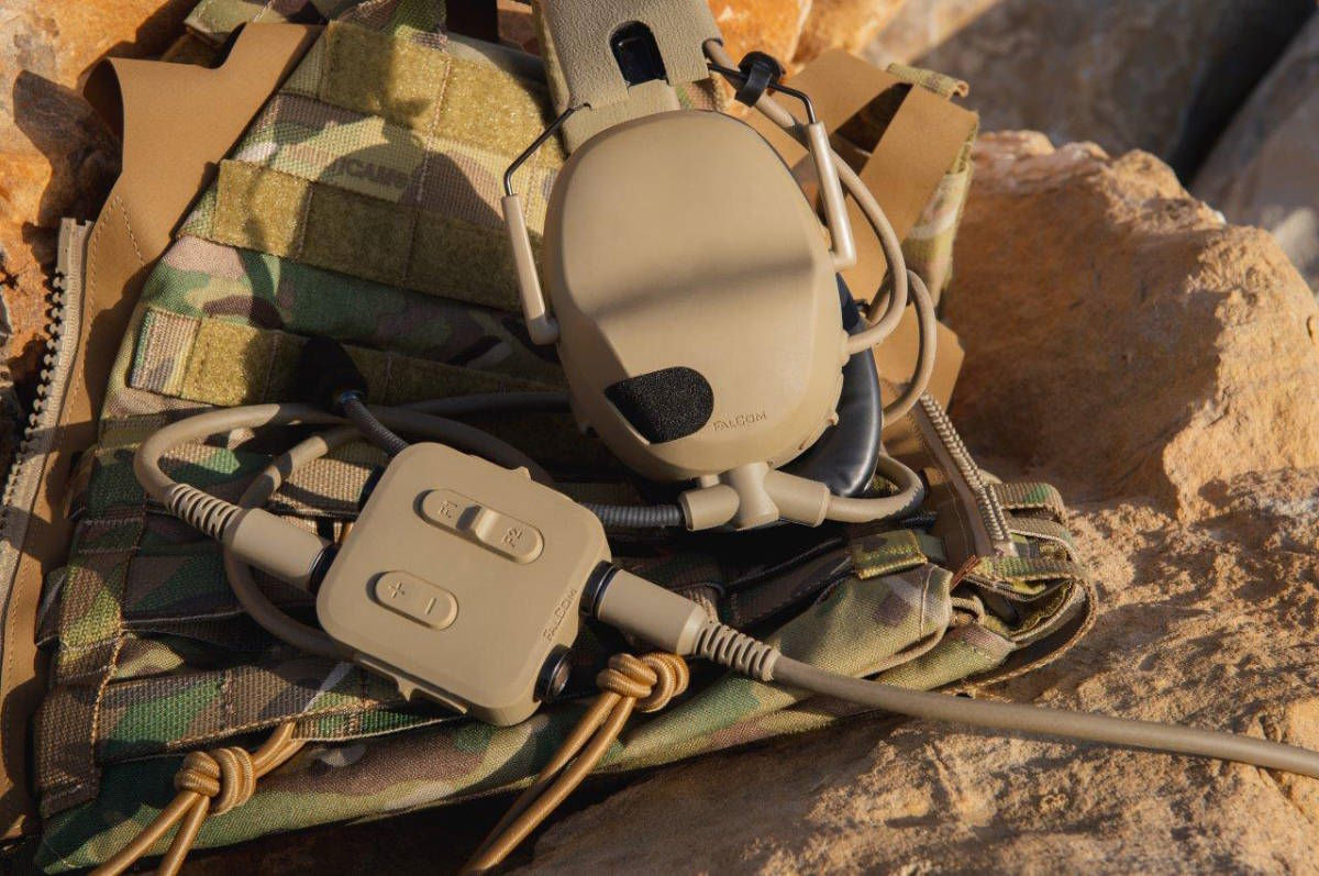falcom-pod-pro-3.jpg