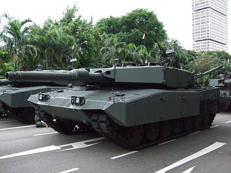 Leopard-2A4-MBT.jpg