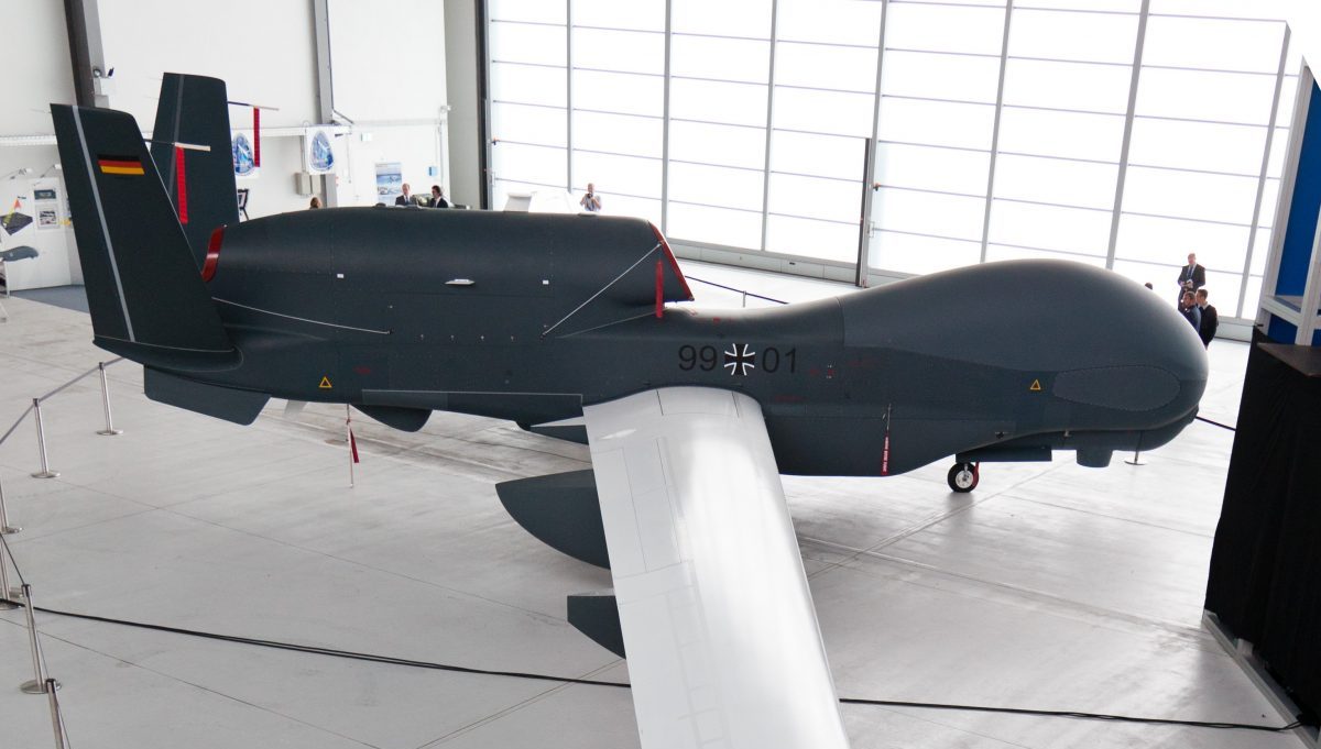 Eurohawk_Drone_in_Hangar-e1573133679656.jpg