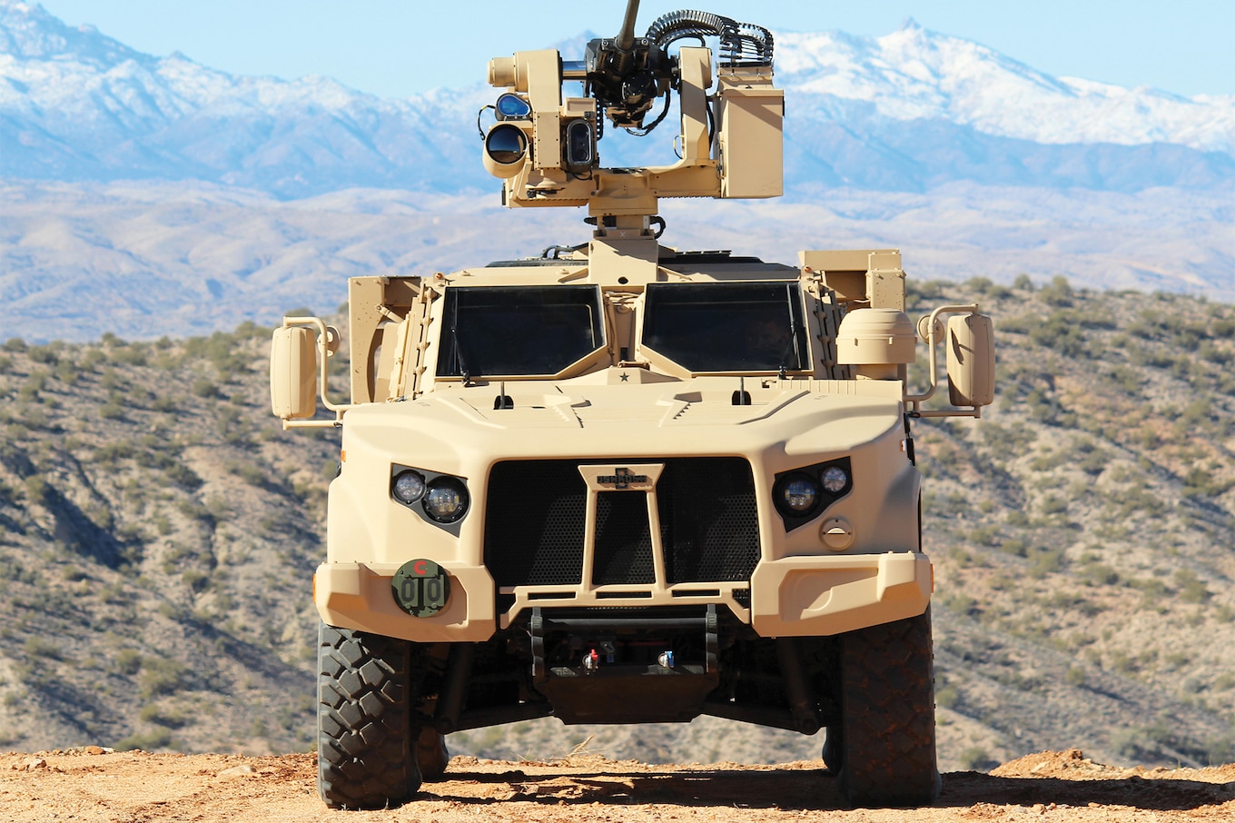 Oshkosh-JLTV-front-view-01.jpg