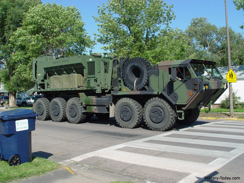 oshkosh_pls_l7.jpg