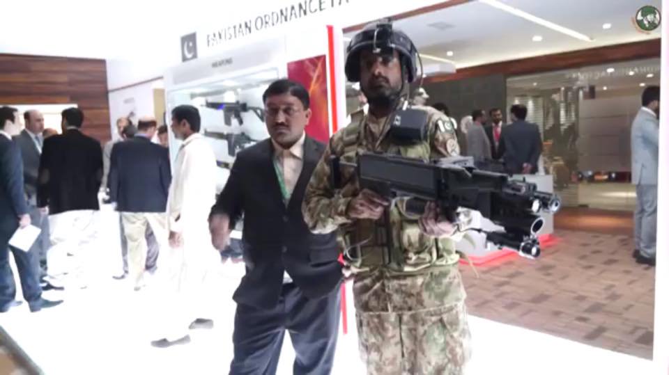 CyBZCtOW8AQS7xZ.jpg