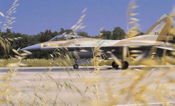 f-16_6.jpg