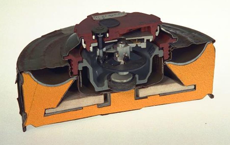 tm72cutaway.jpg