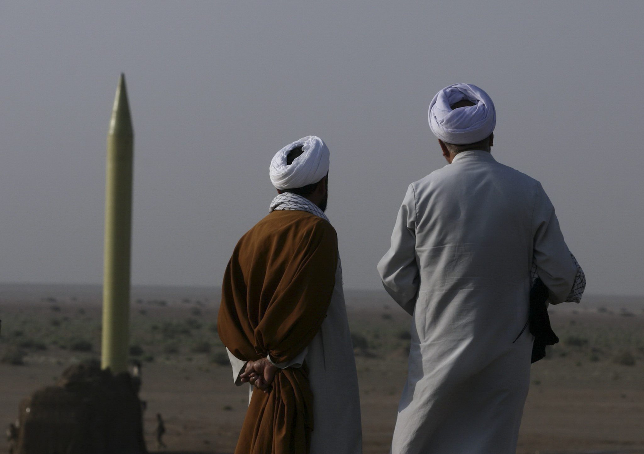 دولة إسلامية تتلقى الضوء الأخضر لتطوير رؤوس نووية