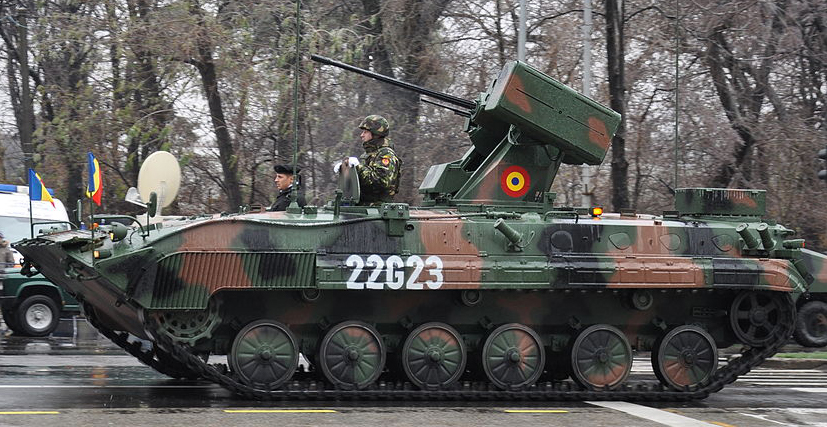 Romanian_IFV_-_MLI-84M1_Jder_-_03.jpg