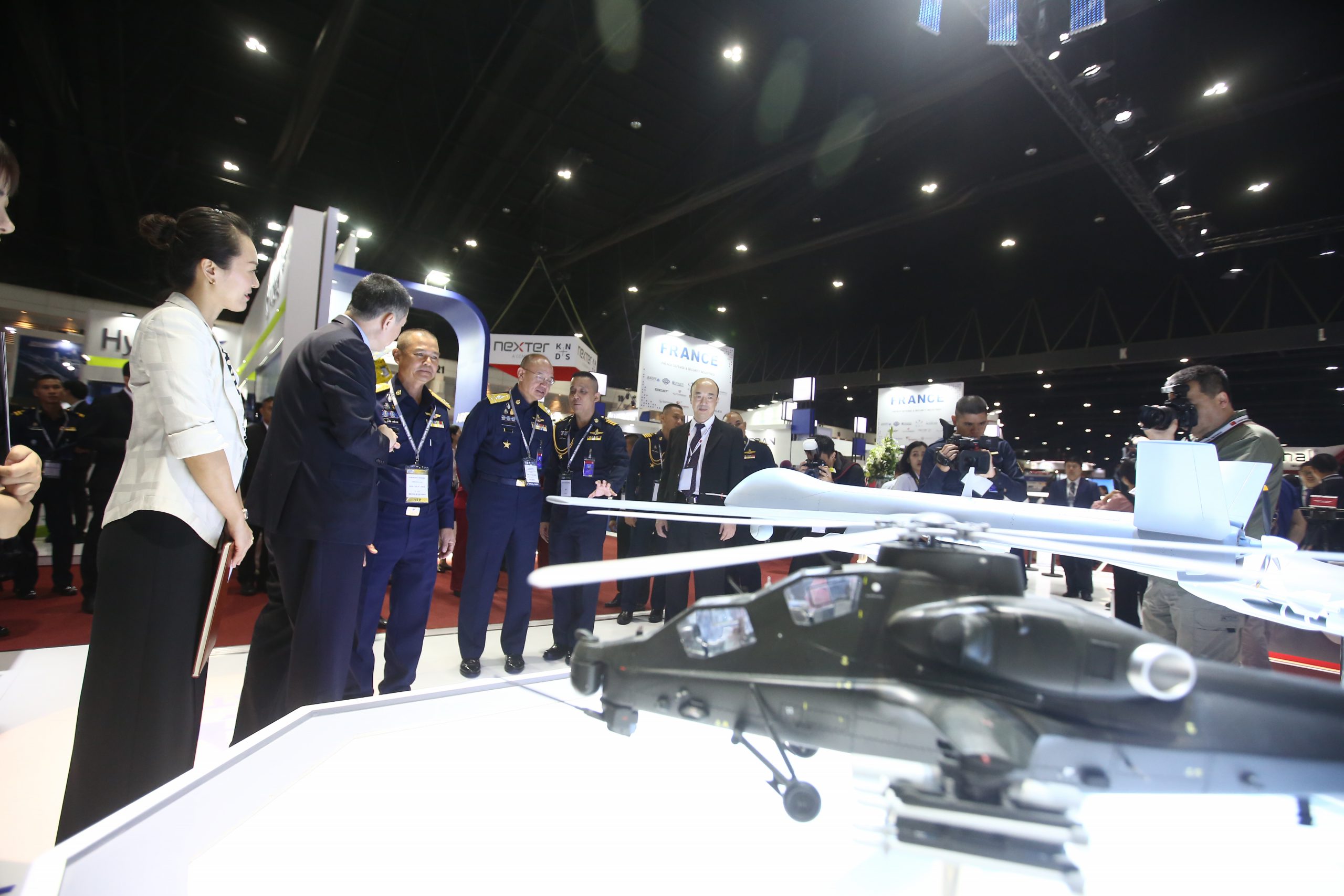 www.asiandefense.com