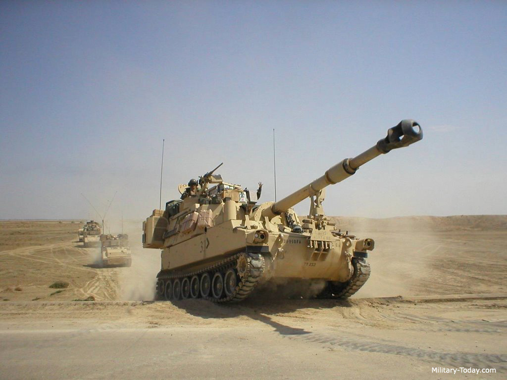 m109a6_paladin_l1.jpg