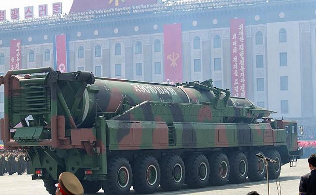 ballistic_missile_north_Korea_Korean_during_military_parade_001.jpg