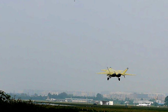 new-j-20-2.jpg