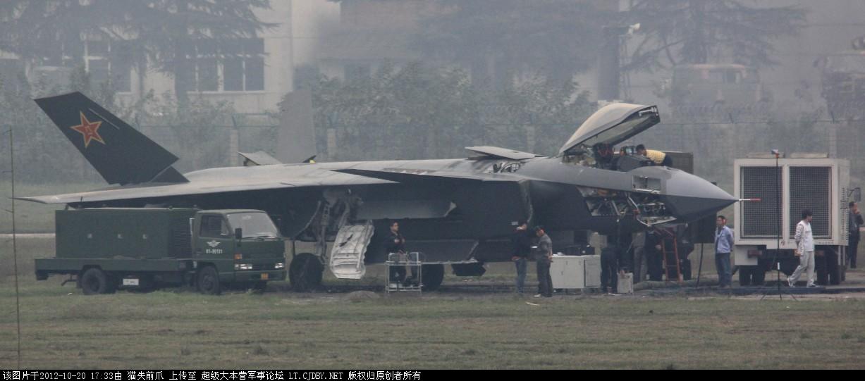 j20-2003.jpg