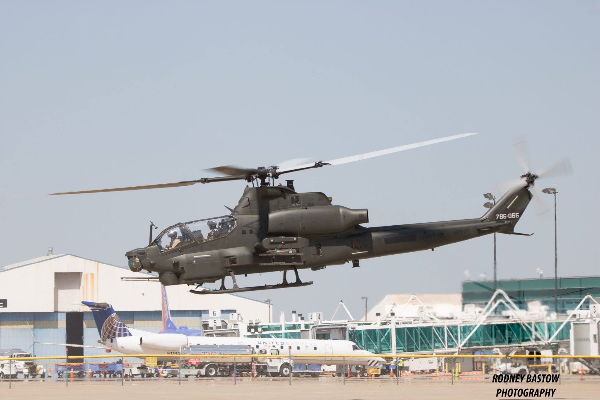 AH-1Z-Blacked-out-Pakistan-3-1.jpg