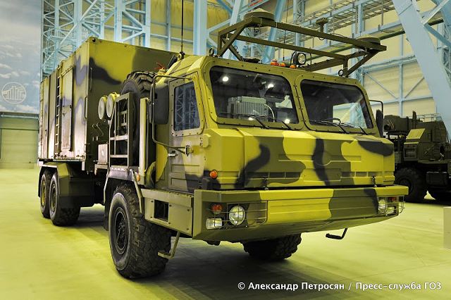 Vityaz_Hero_50K6_command_control_vehicle_medium_range-air_defense_missile_system_Almaz-Antey_Russia_Russian_defence_industry_640_001.jpg