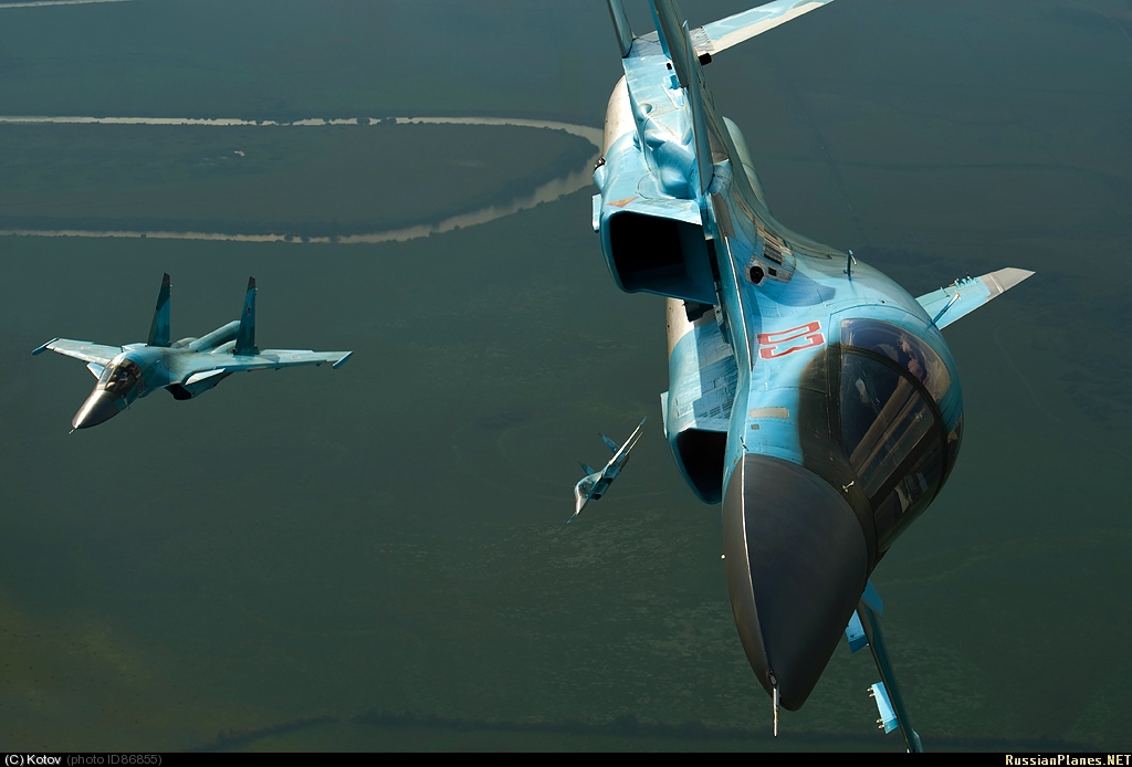 113940_51848033_Su-34%20746.jpg