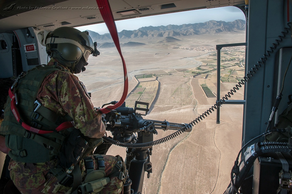 italian-nh90-afghanistan_28.jpg