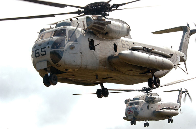 800px-CH-53D_Sea_Stallion.jpg