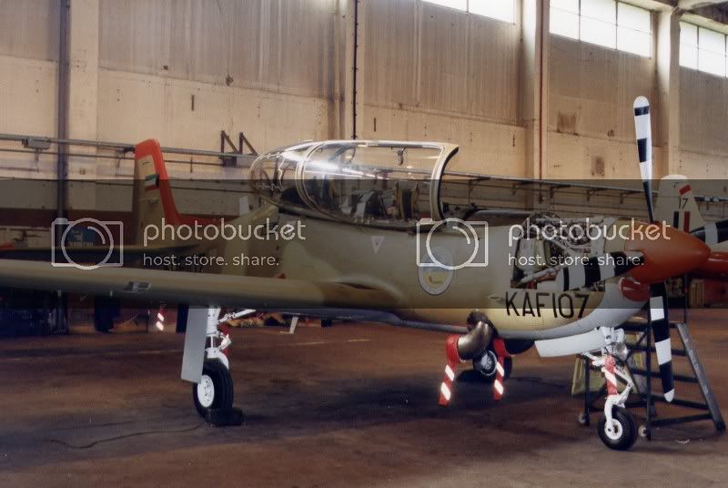 KAF-107TucanoT_52KuwaitiAF18Feb93.jpg