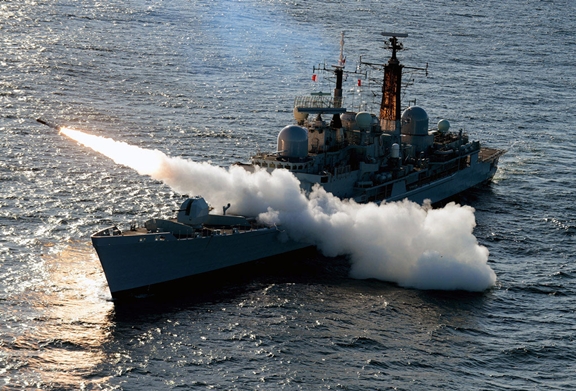 UK-Navy-Fires-Last-Sea-Dart-Missiles.jpg