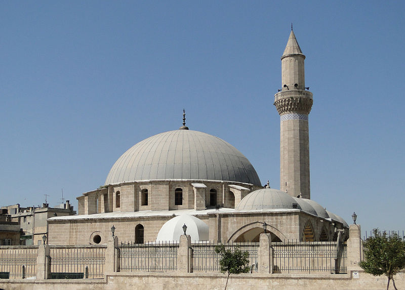 800px-Khusruwiyah_Mosque%2C_Aleppo.jpg