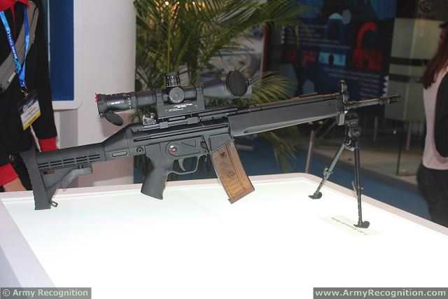T-50_assault_rifle_MKE_Turkey_defense_industry_DSA_2014_defense_exhibition_Kuala_Lumpur_Malaysia_640_001.jpg