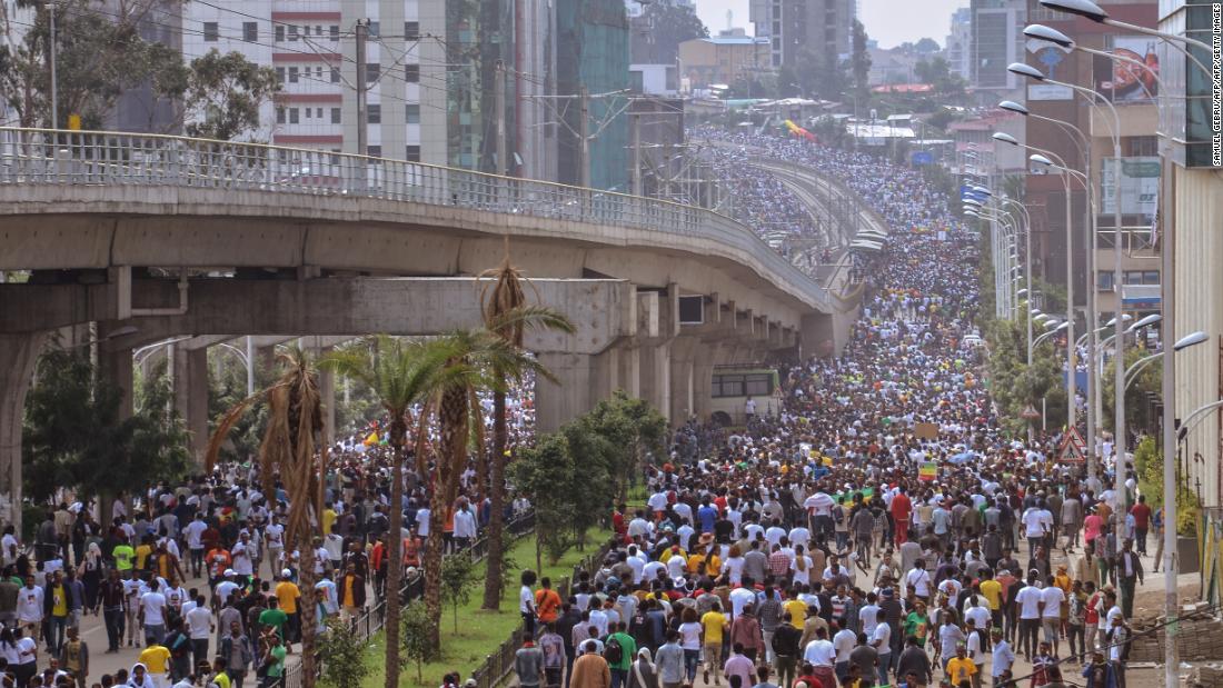 Supporters of Ethiopian Prime Minister attend a rally on Meskel Square in Addis Ababa on June 23, 2018.  