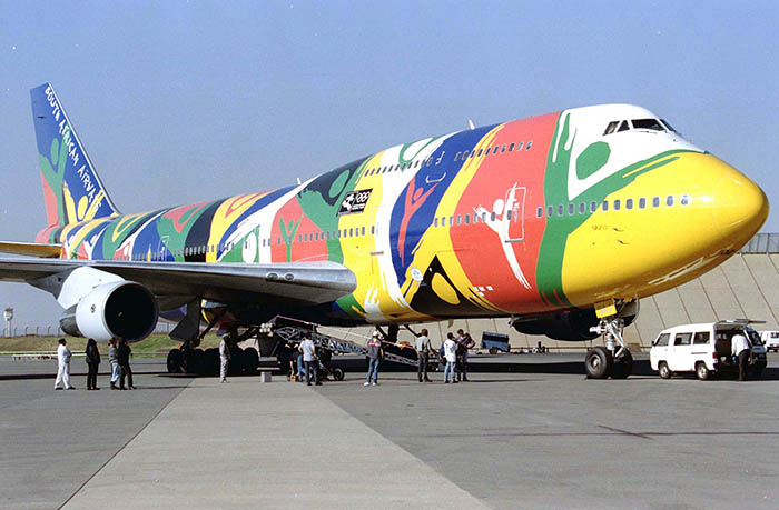 04_1996_RTXGQZW.jpg