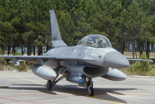 f-16_reccelite_1.jpg