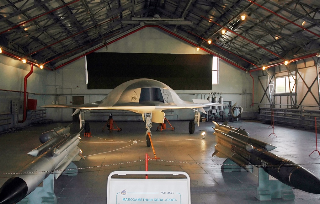 CNXEE_Db-9A.jpg