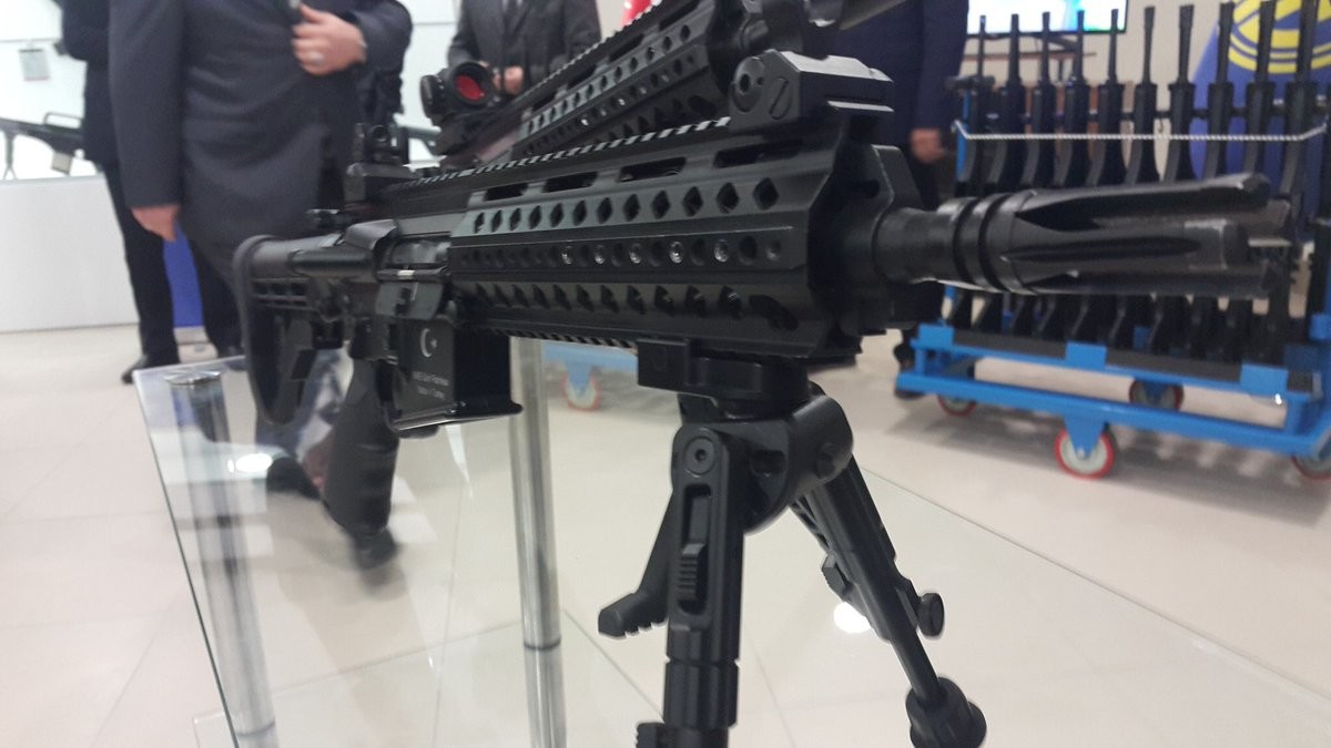 kG7D8m.jpg