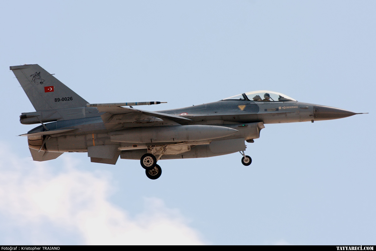 F-16-486.jpg