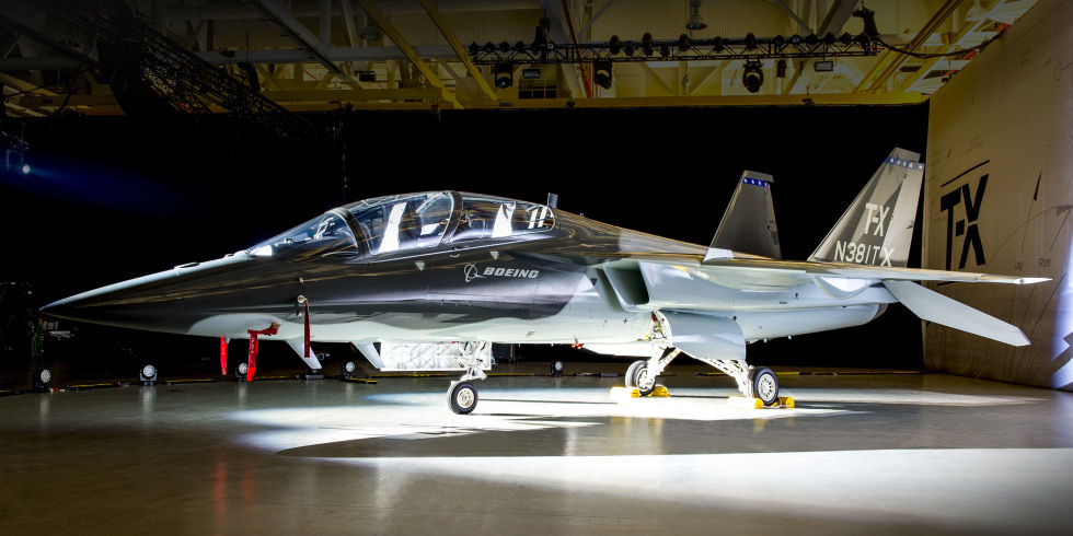 landscape-1473790324-boeing-t-x-reveal-public-image1.jpg