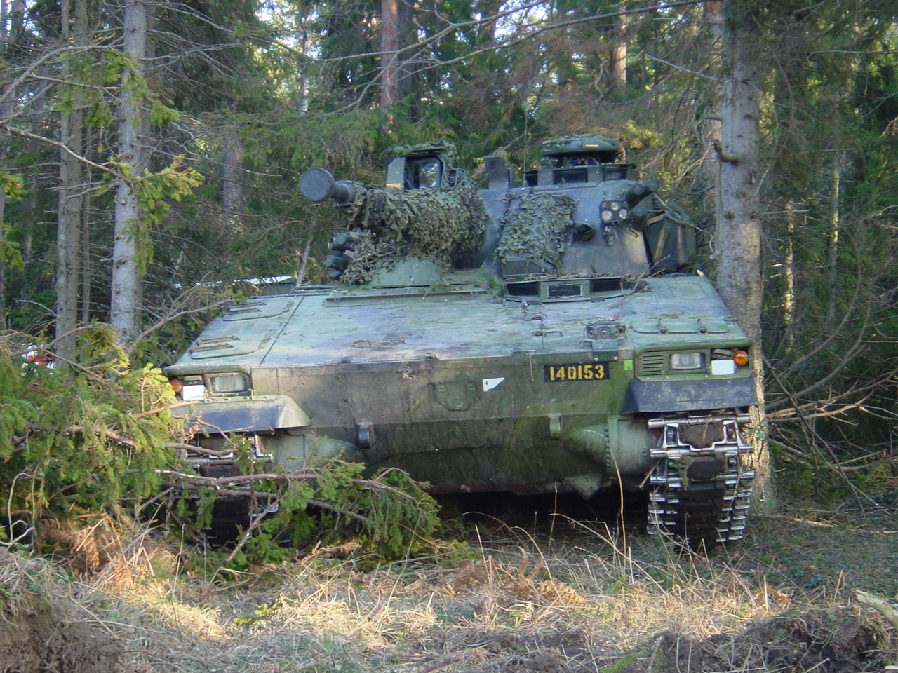 CV9040_2.jpg