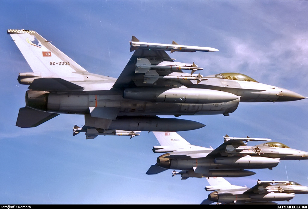 F-16-522.jpg