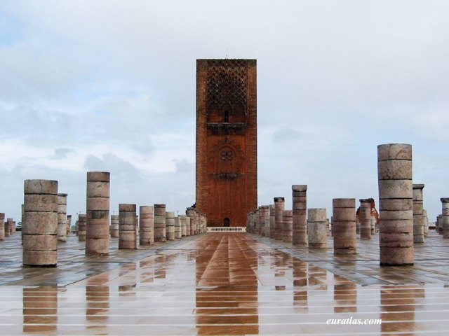 rabat_hassan_tower.jpg