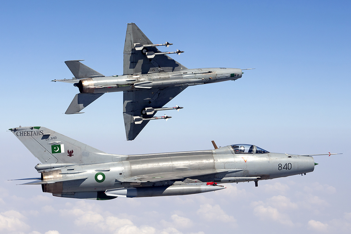 Pakistan_Air_Force_Chengdu_F-7PG_inflight.jpg