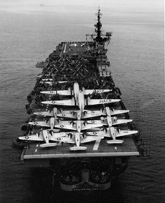 1a3d7dfaddbc11ad112bcdb0d2503ece--aircraft-carrier-aero.jpg