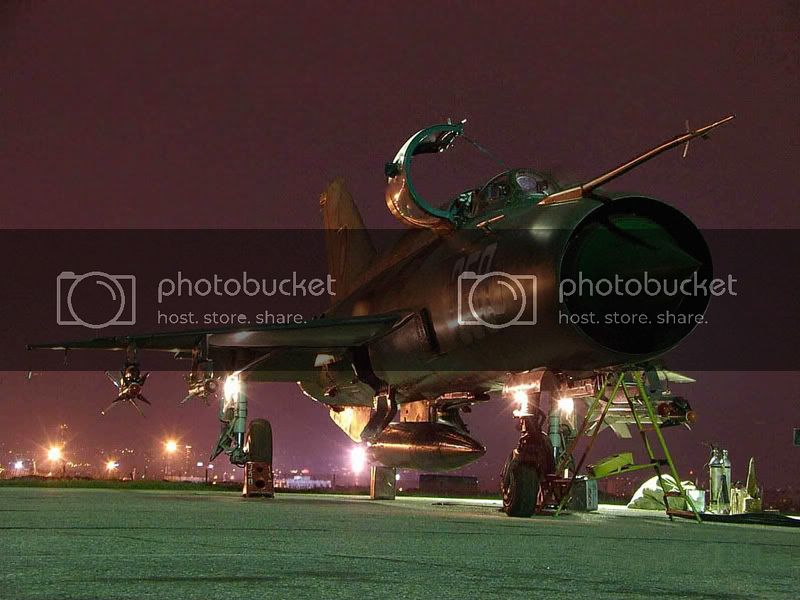 mig21nightuy0.jpg