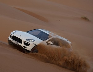 2010-porsche-cayenne-f3q-a-300x233.jpg