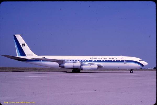 Boeing_-707.JPG