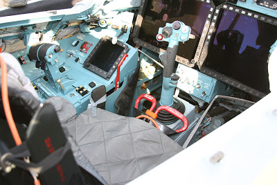 SU35COCKPIT1.jpg