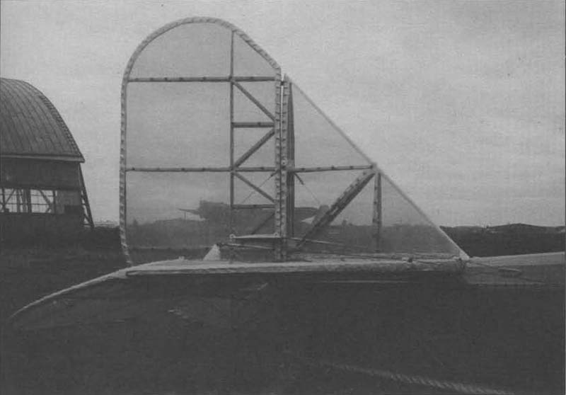 3-Hvostovoe-operenie-samoleta-PS-Serpuhov-Iyul-1935-g.jpg