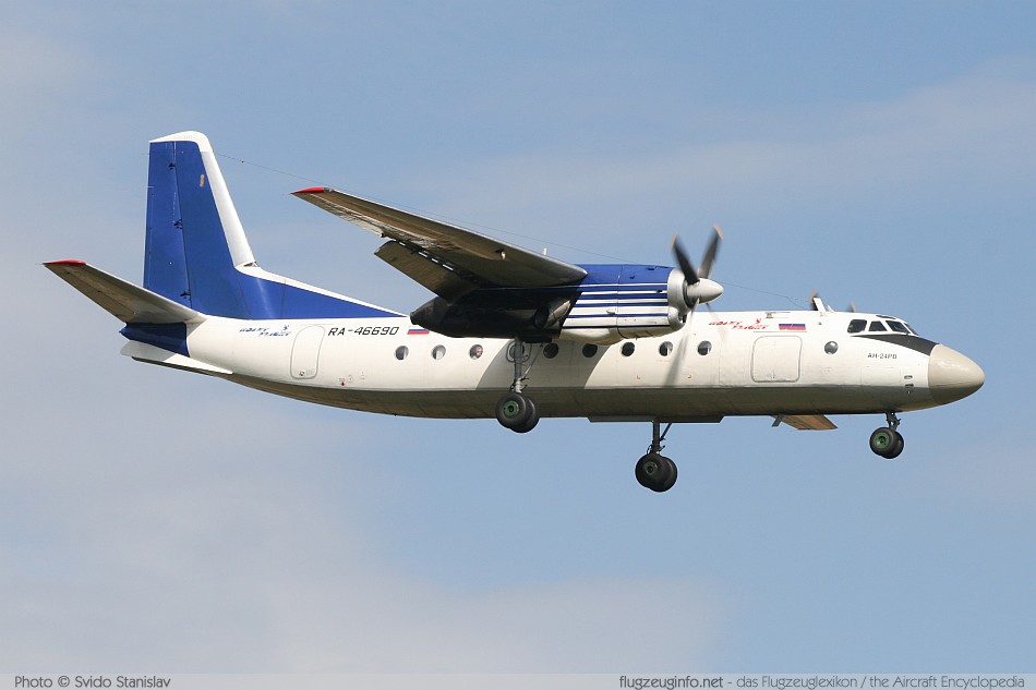 antonov_an24_svidostanislav.jpg