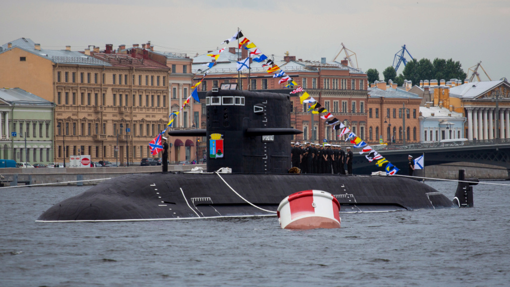 الغواصة فئة Project 677 Lada Class Image-73