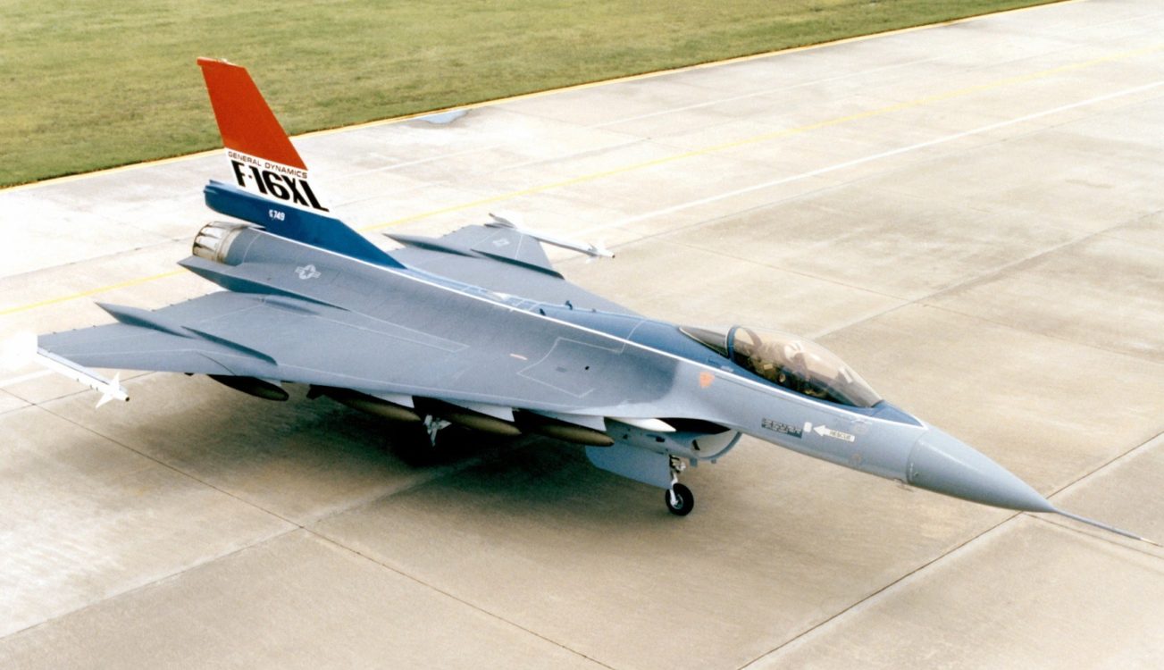 طراز F-16XL