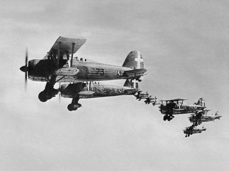 fiat-cr-42-formation.jpg