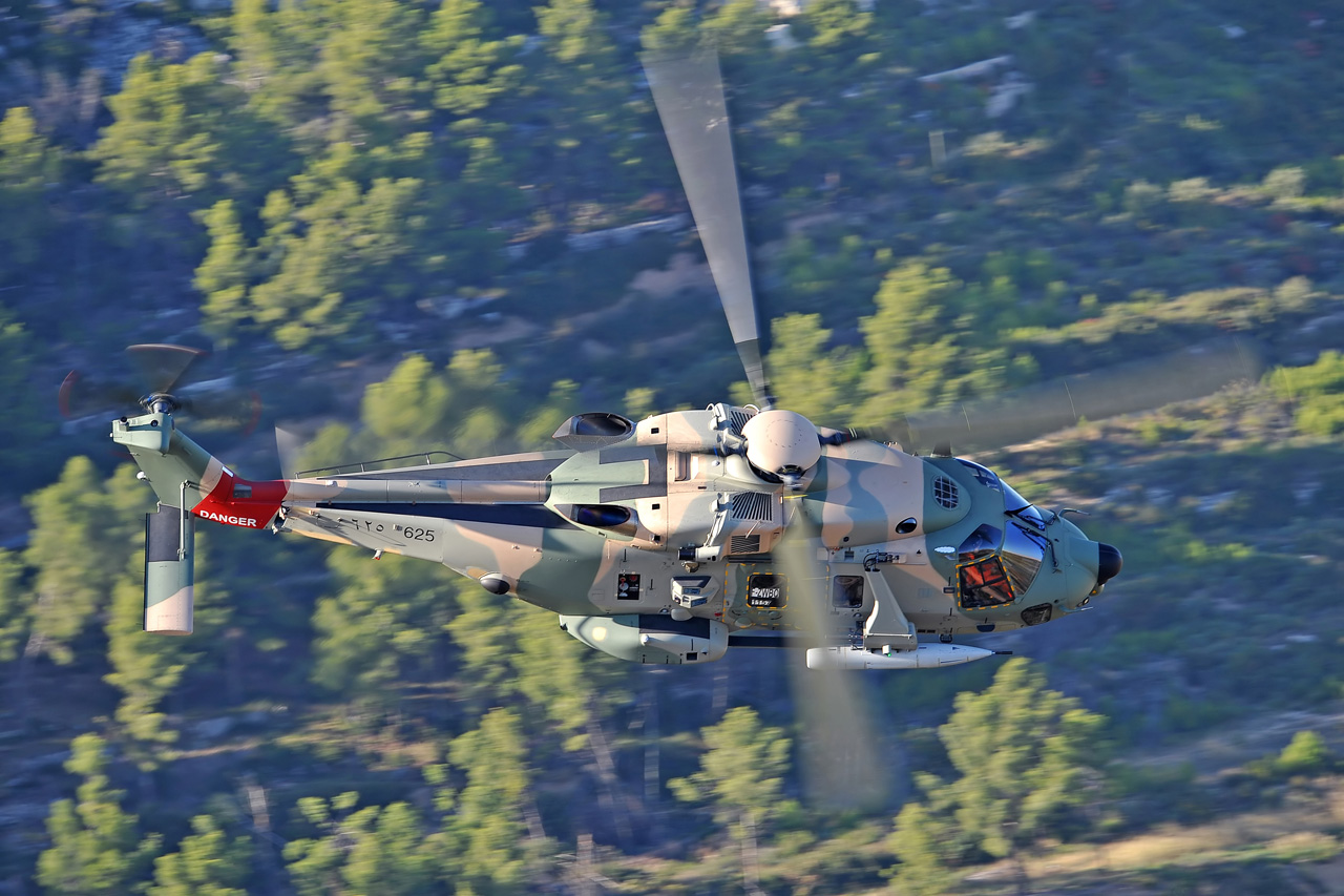 NH90273h.jpg