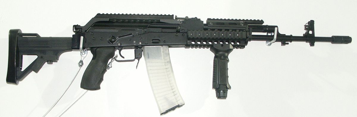1200px-Beryl_rifle_POL.jpg