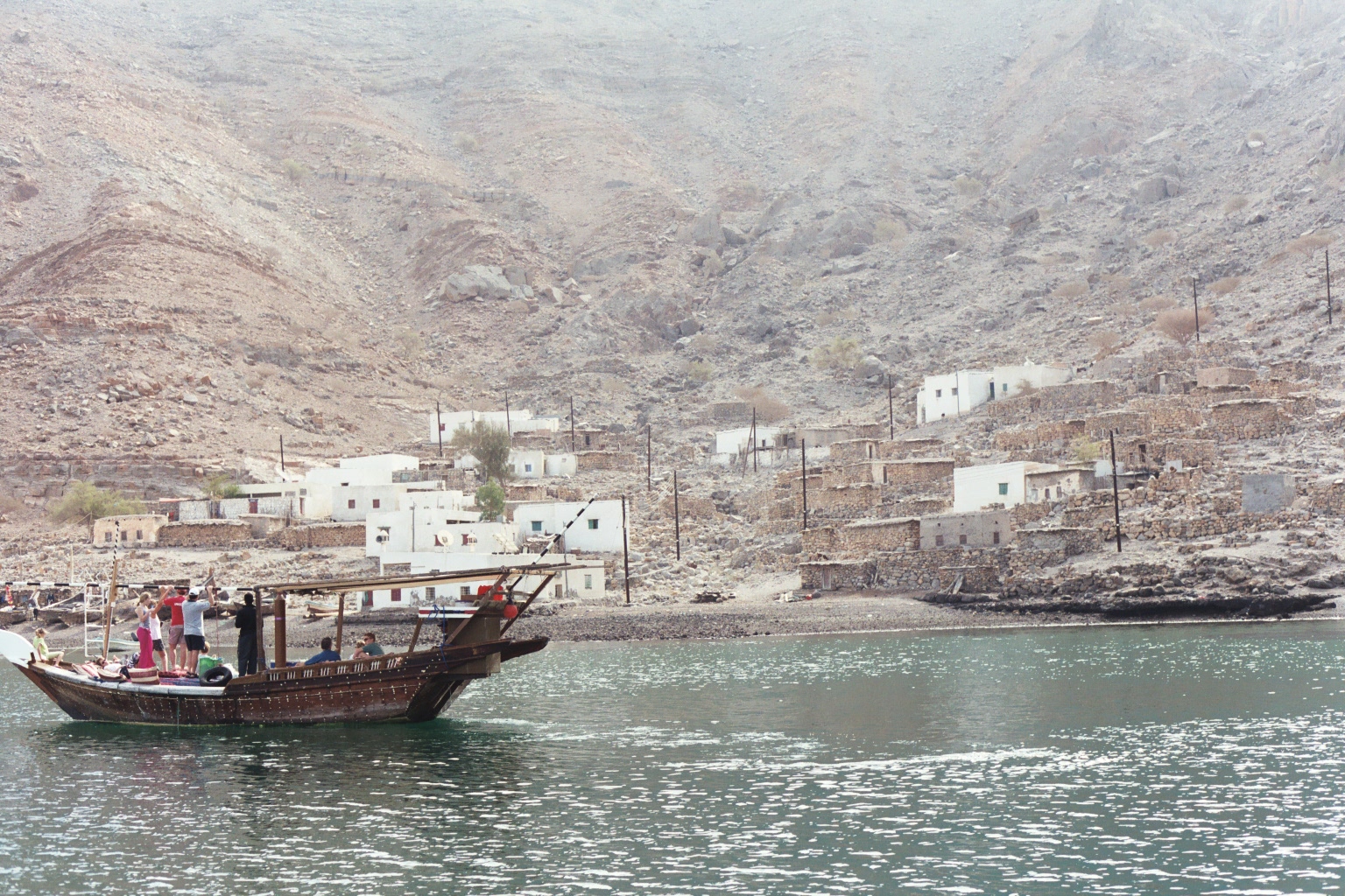 Musandam_fjord.jpg