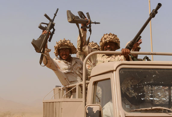 Saudi-troops-cheer-as-the-002.jpg
