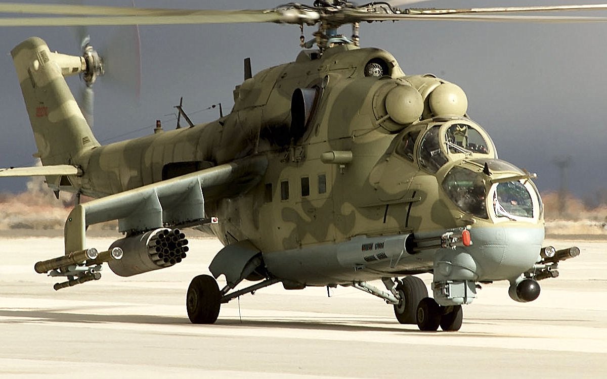 mi-24-20000217-f-8825t-0011.jpg